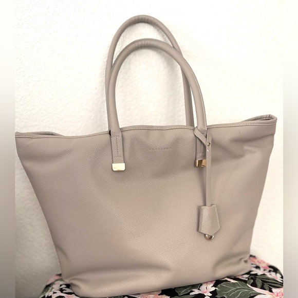 Platinum Laptop Case for 15.4" Laptop - Picture 3 of 11